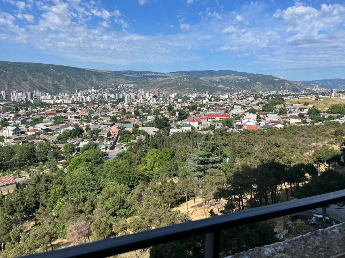 Vazi Aparthotel Tbilisi Exteriör bild