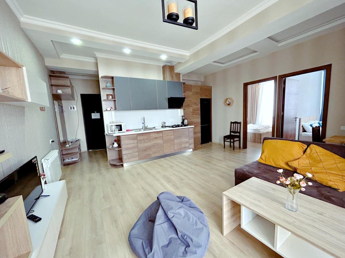 Vazi Aparthotel Tbilisi Exteriör bild