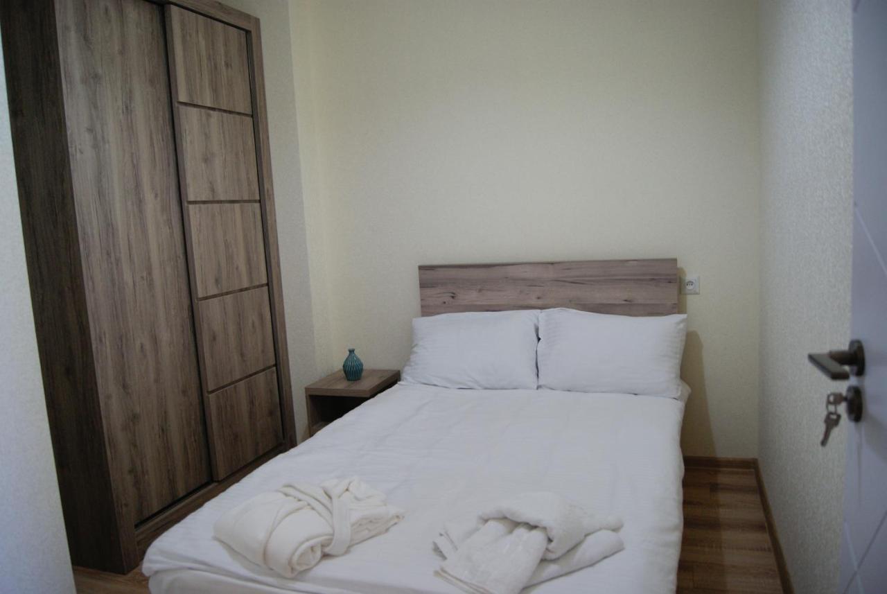 Vazi Aparthotel Tbilisi Exteriör bild