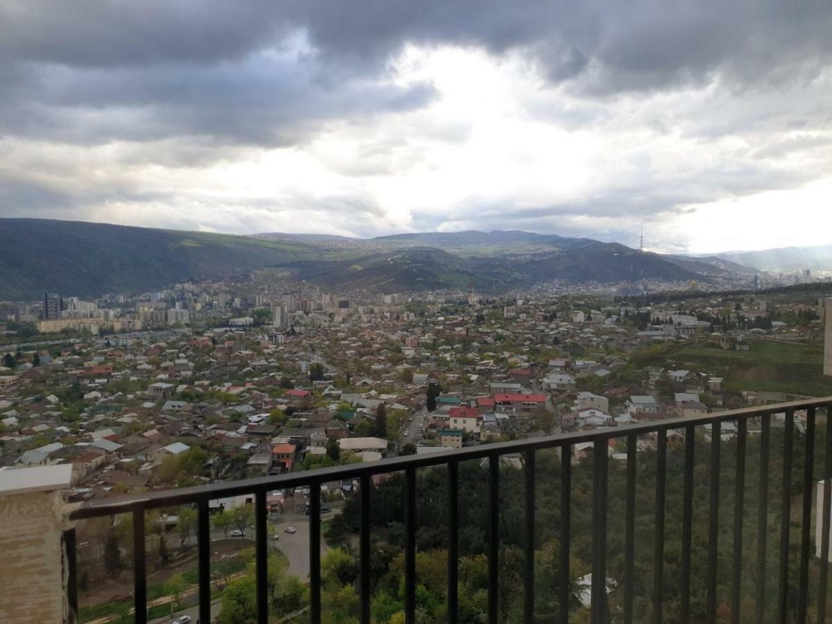Vazi Aparthotel Tbilisi Exteriör bild